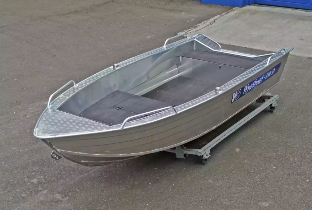 Алюминиевая лодка  Wyatboat-430М FISH в Мытищах