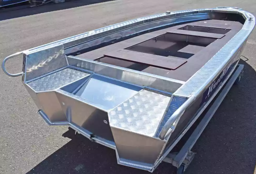 Алюминиевая лодка Wyatboat-390РМ в Мытищах