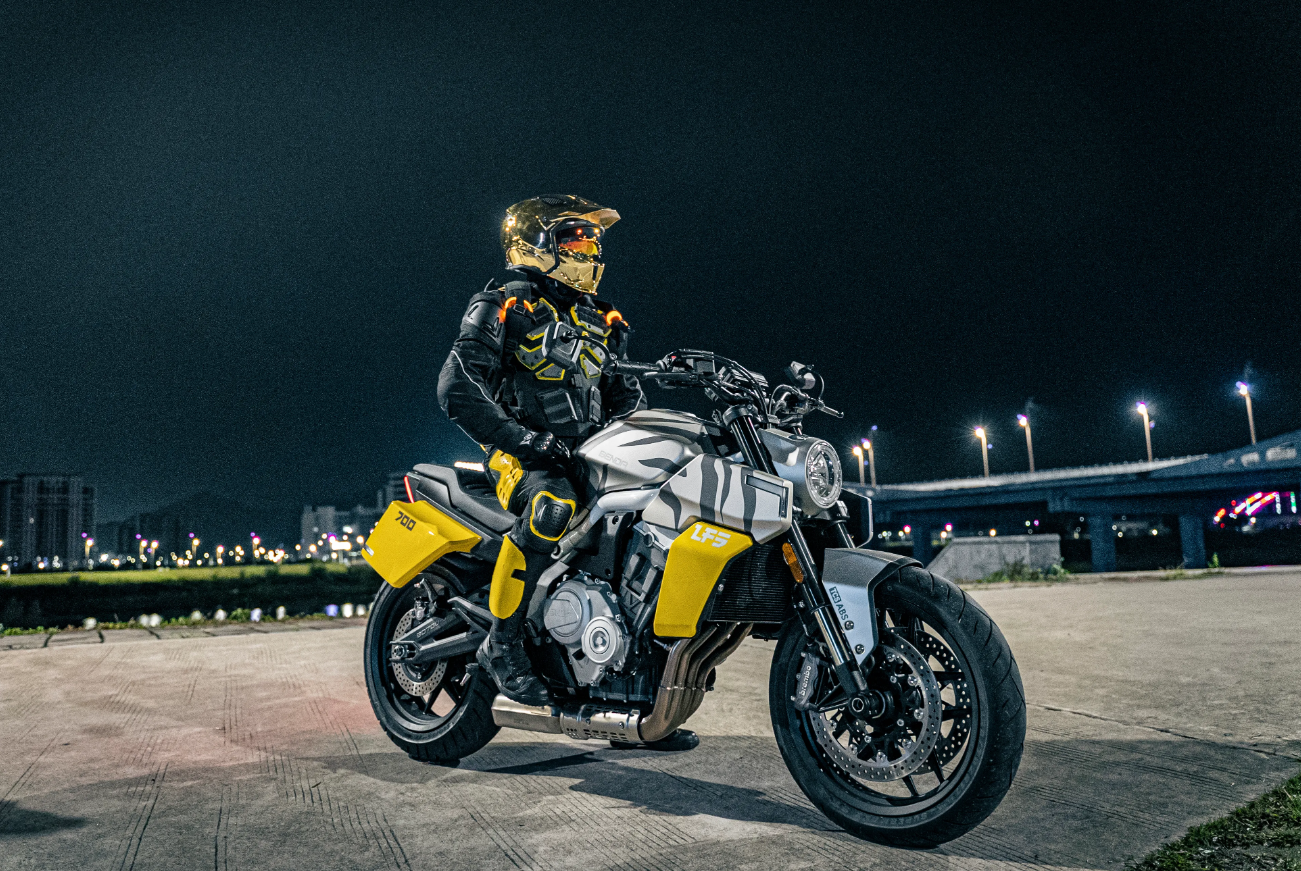 Мотоцикл Benda LFS 700 в Мытищах