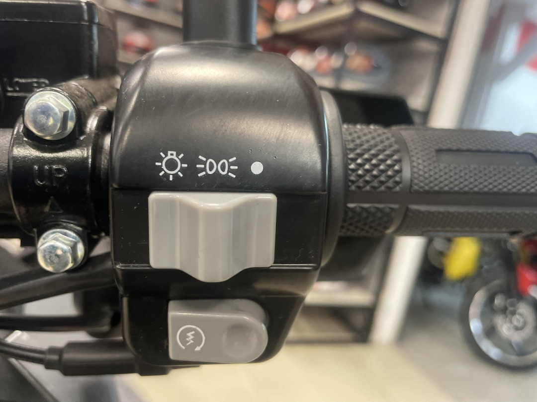 Скутер PROMAX STALKER ARMY 240(49) в Мытищах