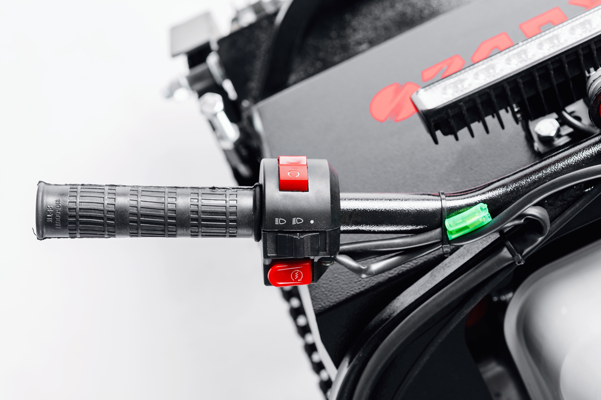 МОТОБУКСИРОВЩИК IKUDZO 1100/380 К7 в Мытищах