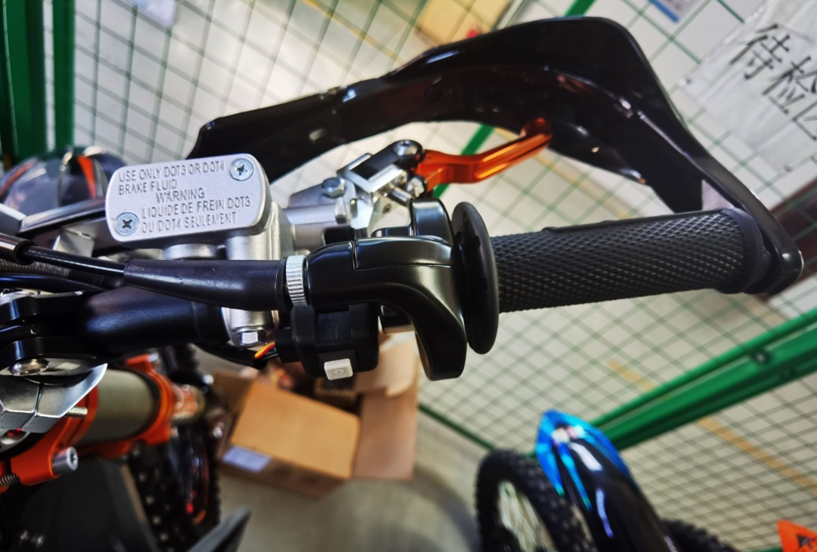 Мотоцикл JHLMOTO JHL Z4 PR250 (172FMM-5) в Мытищах