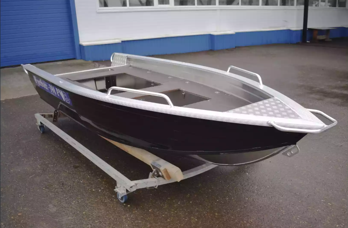 Алюминиевая лодка Wyatboat-390РМ в Мытищах