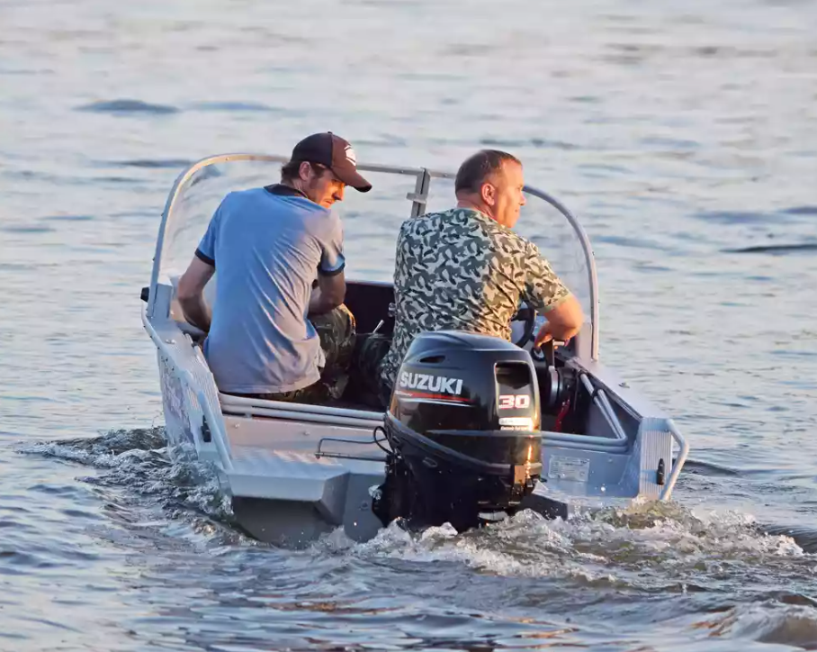 Алюминиевая лодка Wyatboat-390 DCM в Мытищах