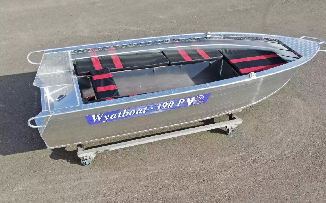 Алюминиевая лодка Wyatboat-390РМ увеличенный борт в Мытищах