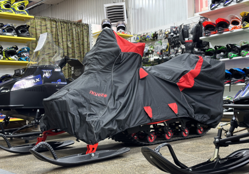 Чехол транспорт. снегохода IKUDZO HUNTER черно-красный Оксфорд ПРЕМИУМ качества с лого IKUDZO в Мытищах