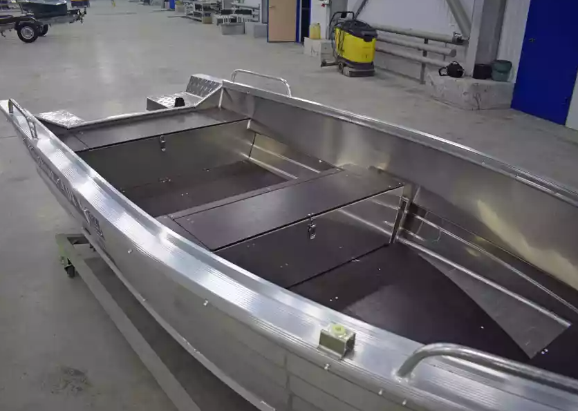 Алюминиевая лодка  Wyatboat-430 Р в Мытищах