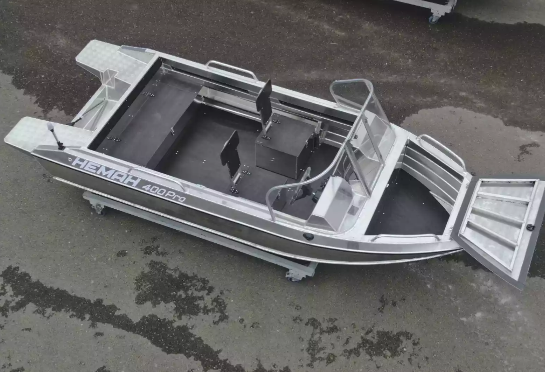 Алюминиевая лодка  Neman-400 PRO в Мытищах