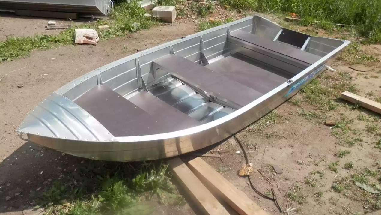 Алюминиевая лодка Вятка-Профи 32 в Мытищах