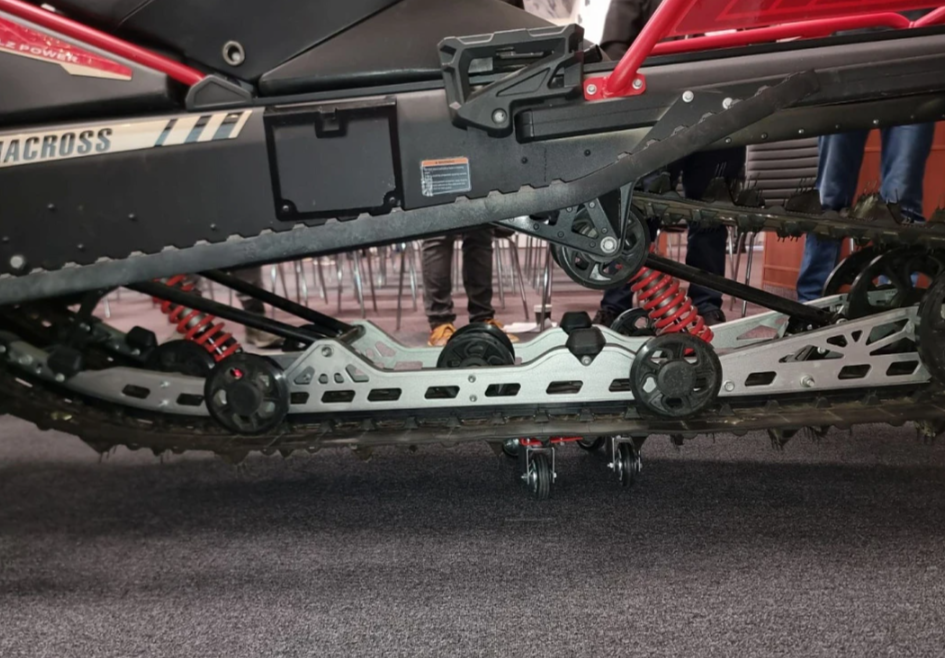 Снегоход AODES Siberiacross 1000 WT 508mm LCD 6.8 в Мытищах