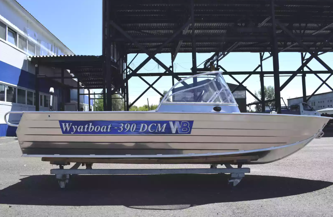 Алюминиевая лодка Wyatboat-390 DCM в Мытищах
