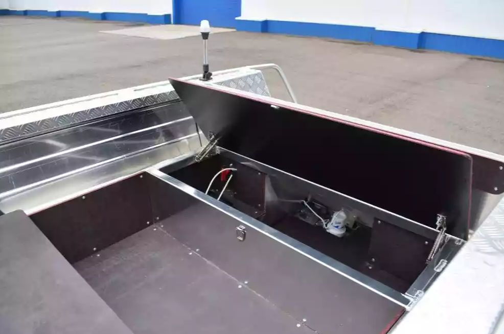 Алюминиевая лодка Wyatboat-390 DCM Увеличенный борт в Мытищах