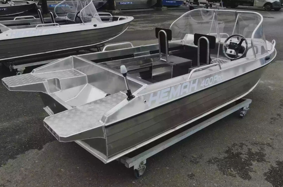 Алюминиевая лодка  Neman-400 PRO в Мытищах