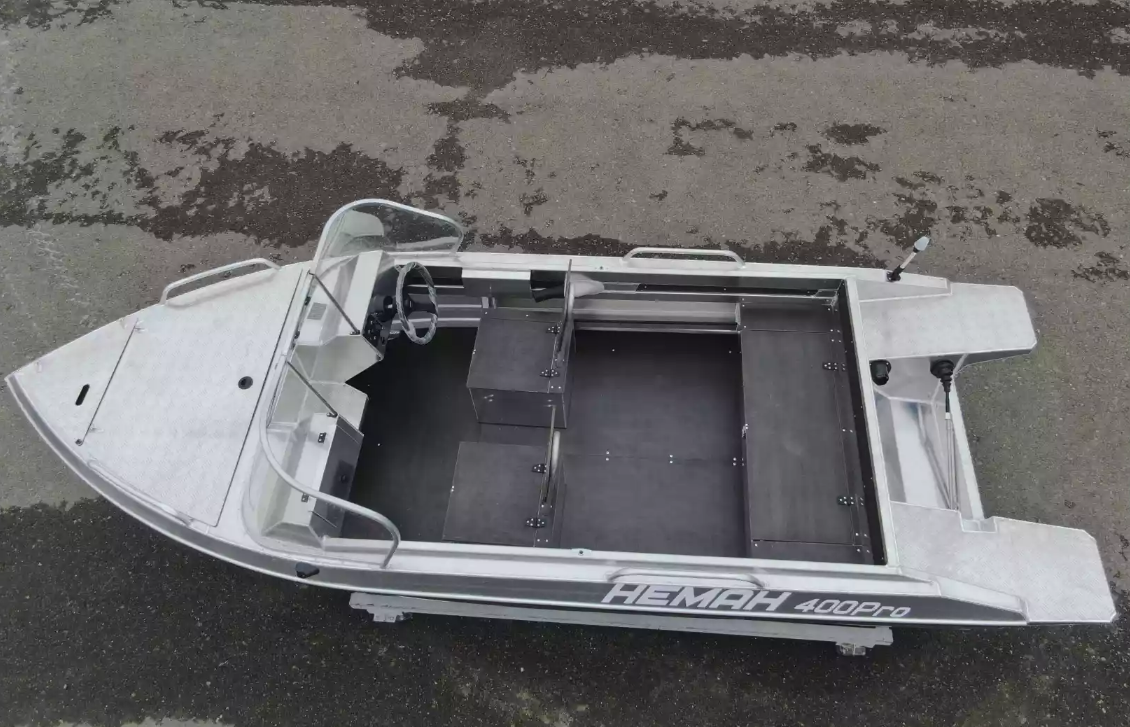 Алюминиевая лодка  Neman-400 PRO в Мытищах