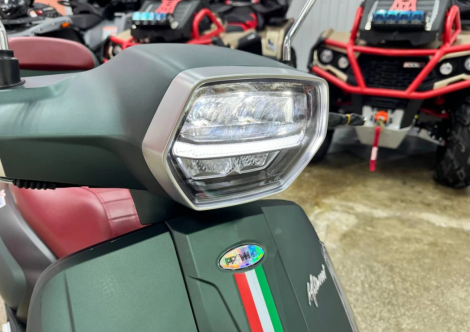 Скутер PROMAX Miami 240 (49) в Мытищах