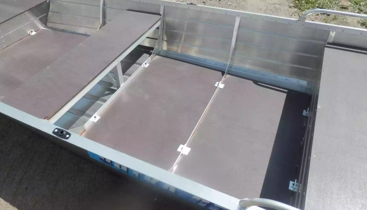 Алюминиевая лодка Вятка-Профи 32 в Мытищах