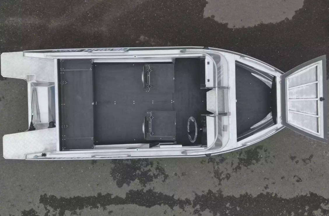 Алюминиевая лодка  Neman-400 PRO в Мытищах