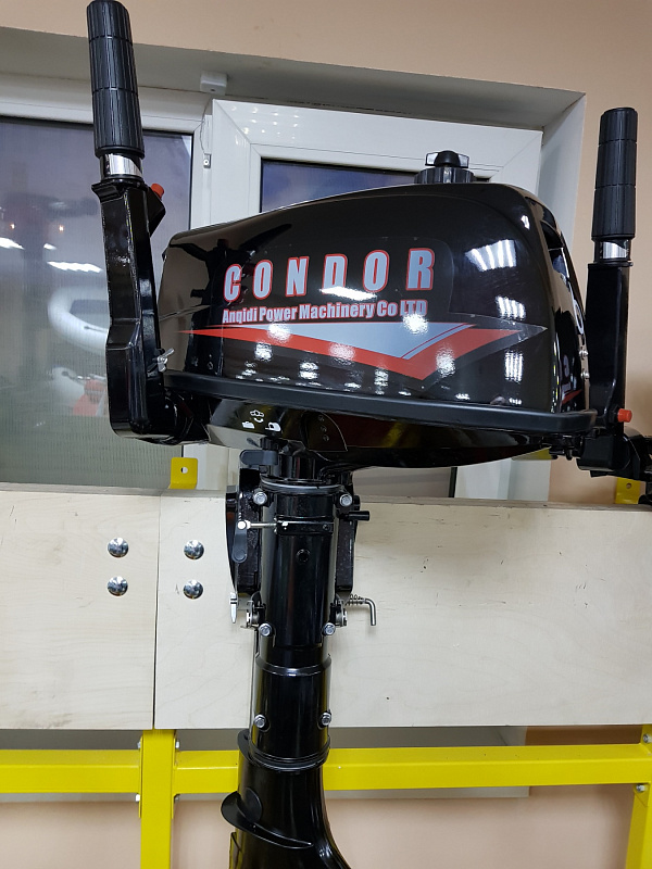 Лодочный мотор Condor T5HS без бака 12 л. в Мытищах