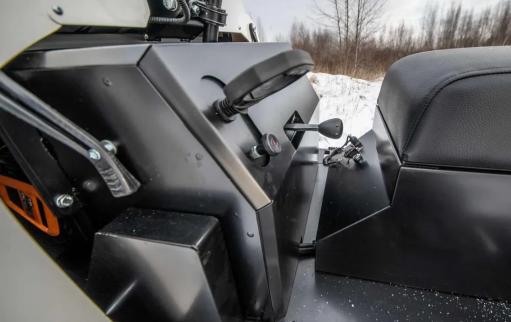 Снегоход АРКТИК 4Т в Мытищах