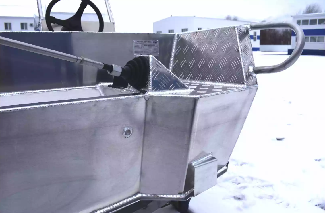 Алюминиевая лодка Wyatboat-390 C в Мытищах