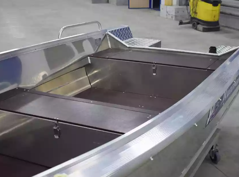 Алюминиевая лодка  Wyatboat-430 Р в Мытищах