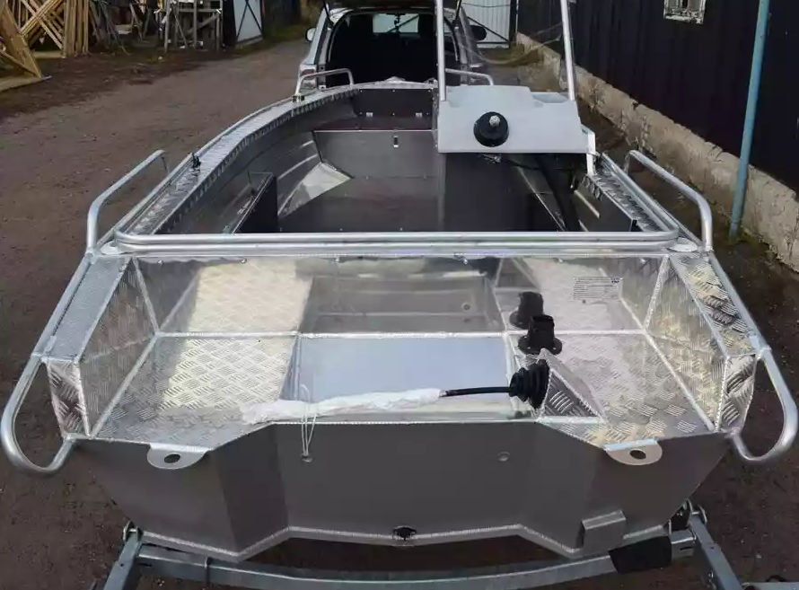 Алюминиевая лодка Wyatboat-390 C в Мытищах
