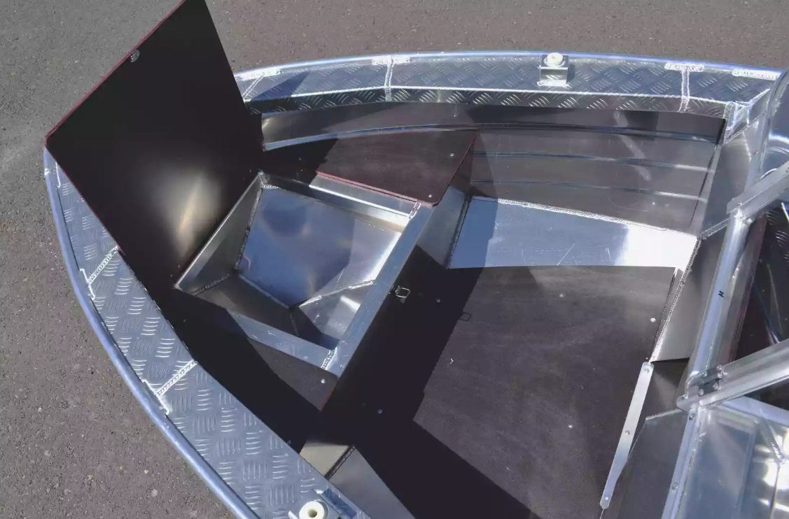 Алюминиевая лодка Wyatboat-390 DCM в Мытищах