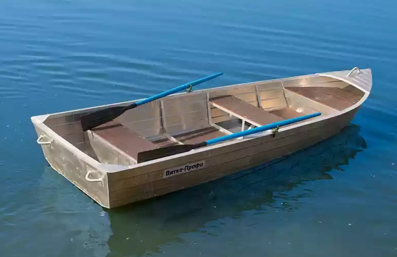Алюминиевая лодка Вятка-Профи 32 в Мытищах