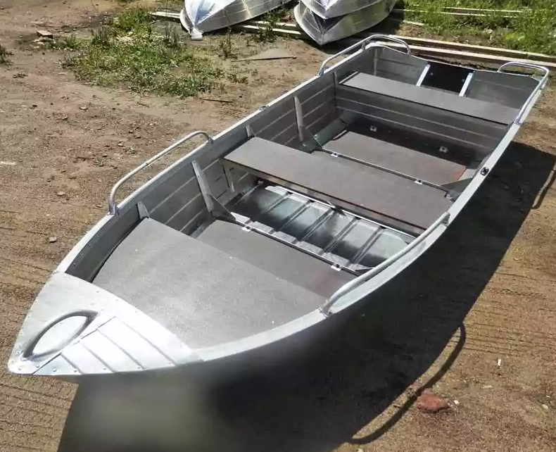 Алюминиевая лодка Вятка-Профи 37 в Мытищах