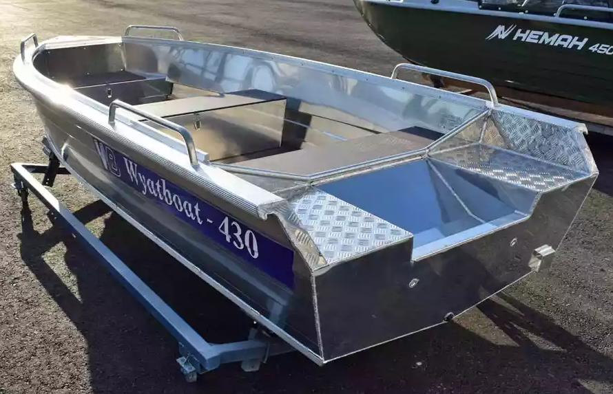 Алюминиевая лодка  Wyatboat-430 Р в Мытищах