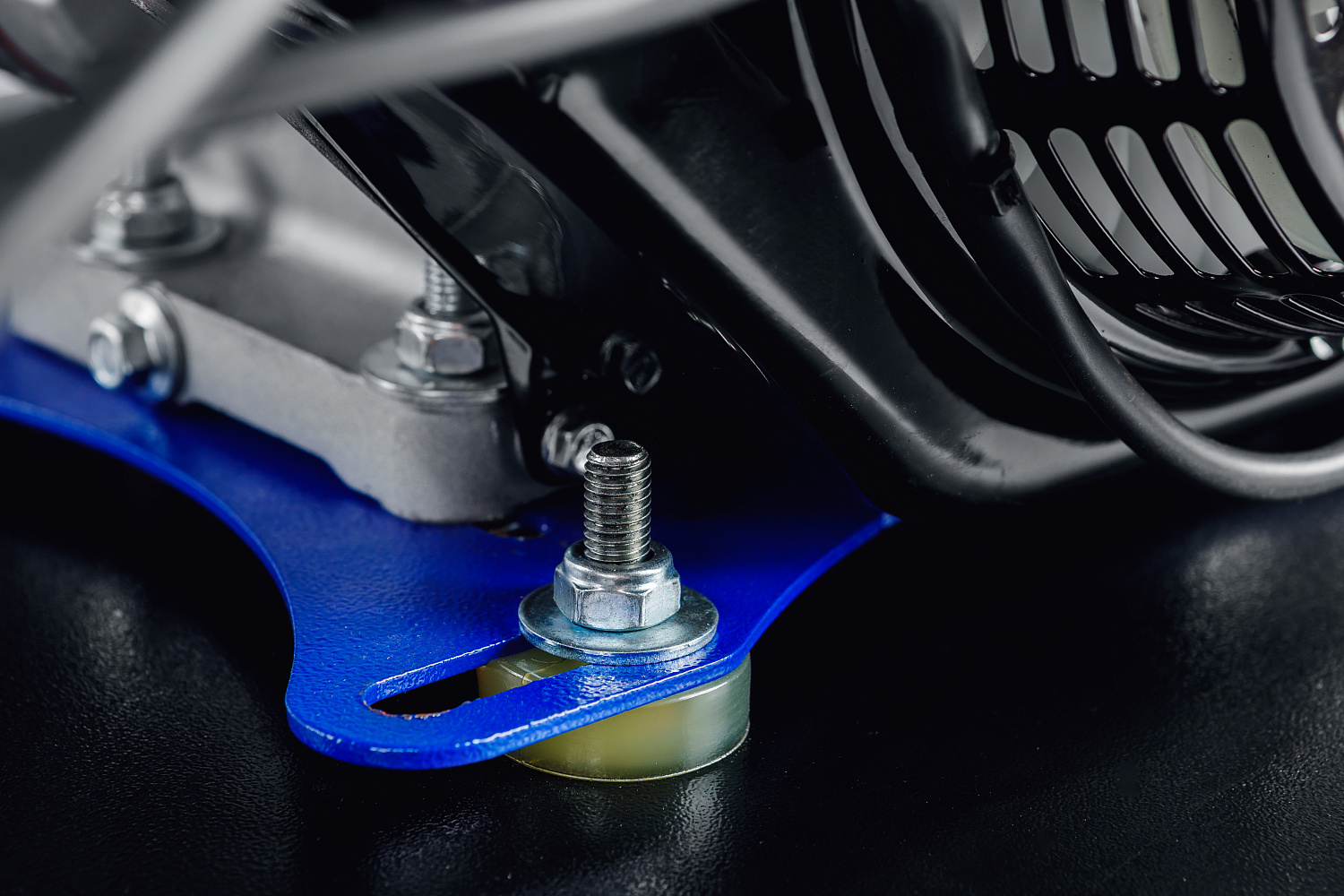 МОТОБУКСИРОВЩИК IKUDZO LONG 2.0 1700/500 EKR19 в Мытищах