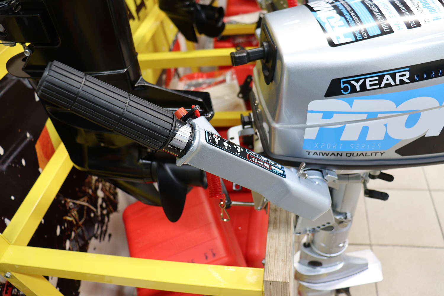 Лодочный мотор PROMAX SP5FHS (внешний бак 12 л) в Мытищах