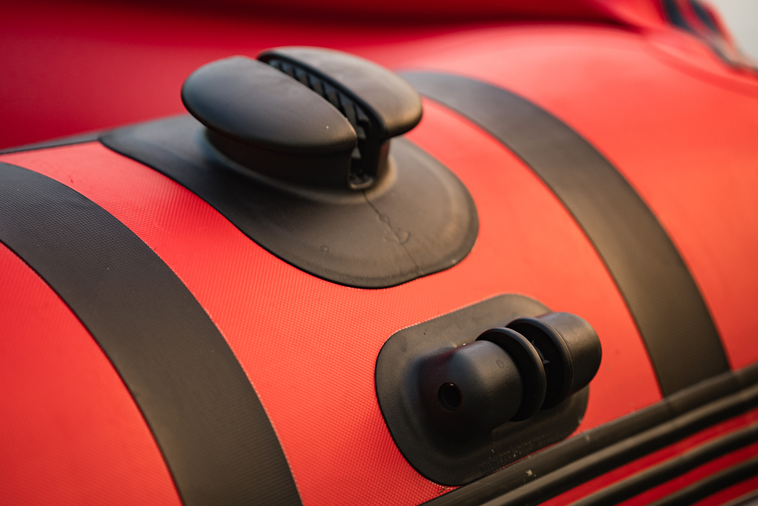 Лодка MISHIMO RIVER FJET PRO 430  под водомет в Мытищах