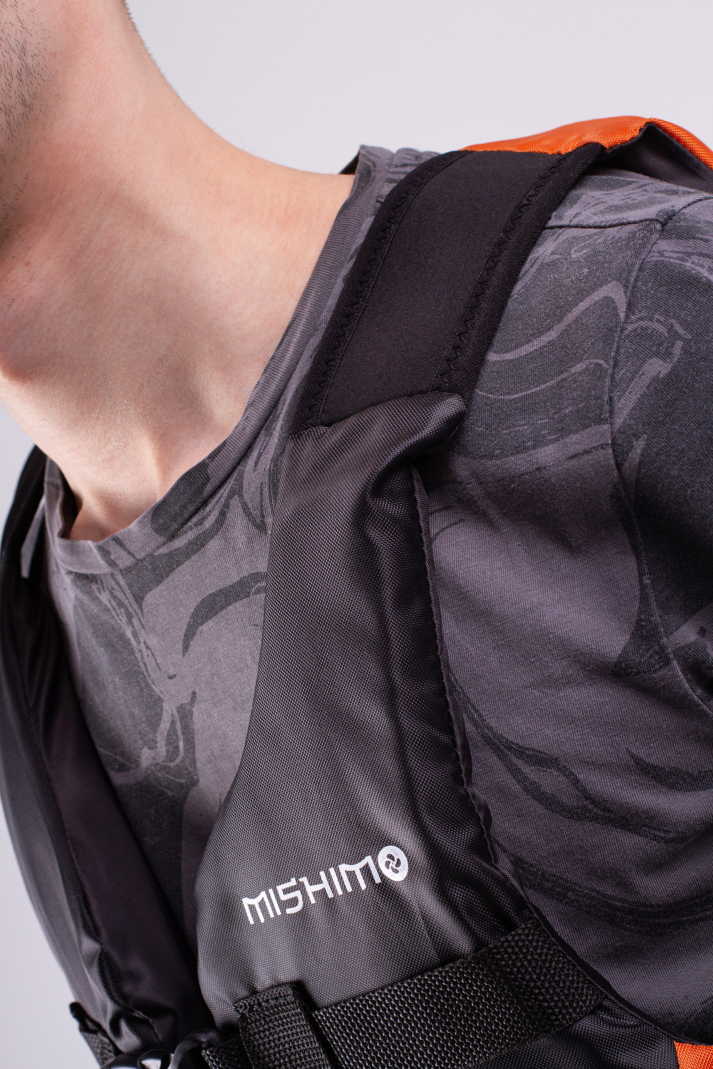 Жилет спасательный MISHIMO PRO Премиум качества Черно-оранжевый в Мытищах