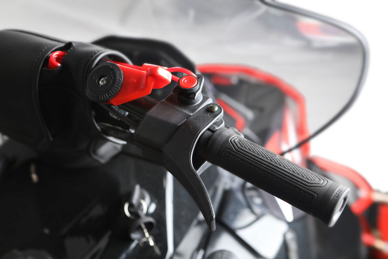 Снегоход IKUDZO HUNTER 600LK 20 V2 в Мытищах