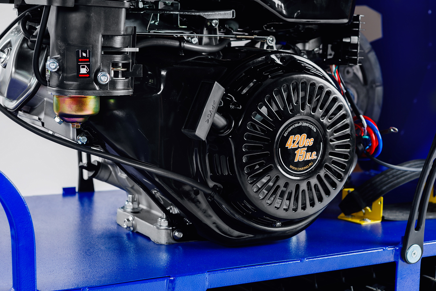 МОТОБУКСИРОВЩИК SNOW DOG 15 л.с. в Мытищах