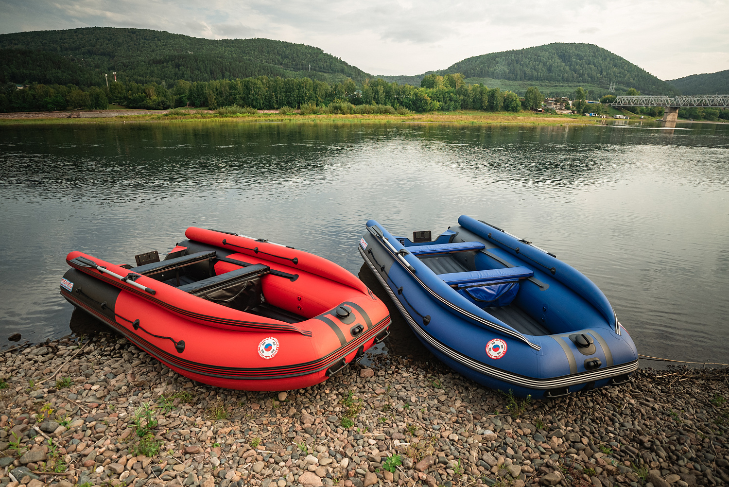 Лодка MISHIMO RIVER FJET PRO 430  под водомет в Мытищах