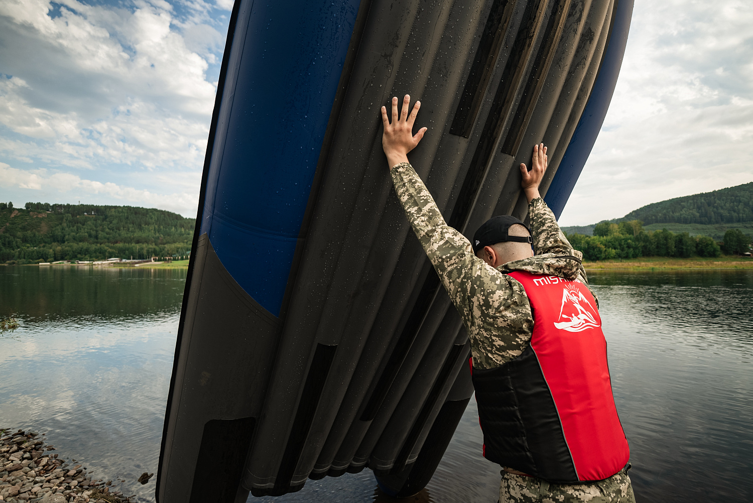 Лодка MISHIMO RIVER FJET PRO 430  под водомет в Мытищах