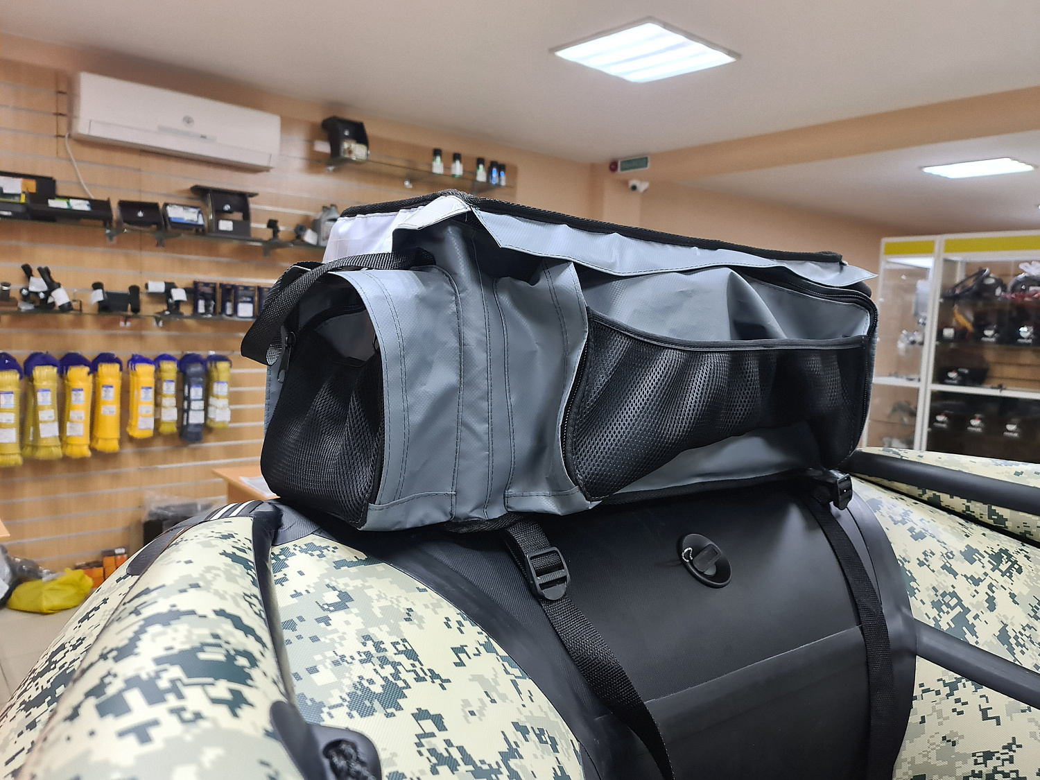 СУМКА ЛЮКС НА БАЛЛОН ДЛЯ ЛОДОК ПВХ 50Х25Х25 СМ в Мытищах